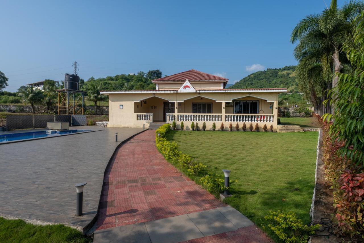 Hillrock Resort & Villas, Neral-Karjat Exterior photo