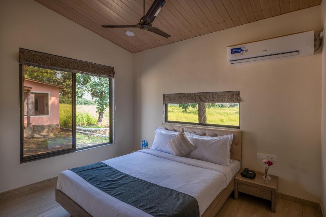 Hillrock Resort & Villas, Neral-Karjat Exterior photo