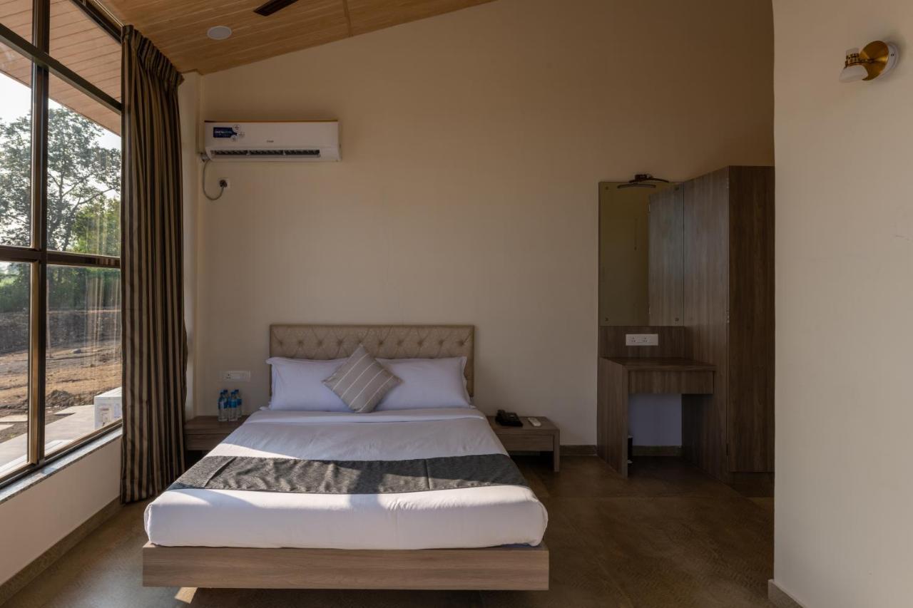 Hillrock Resort & Villas, Neral-Karjat Exterior photo